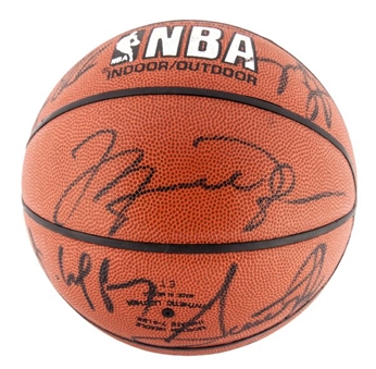 1995/96 Chicago Bulls Team Signed NBA Basketball With 12 Signatures Including Jordan and Pippen (72 Win Season)
